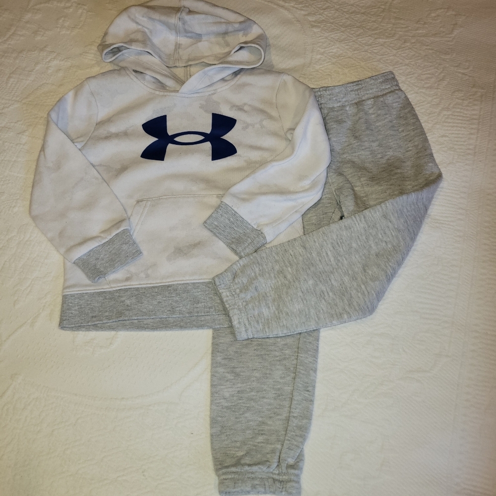 Under Armour Hoodie and Sweatpant Set